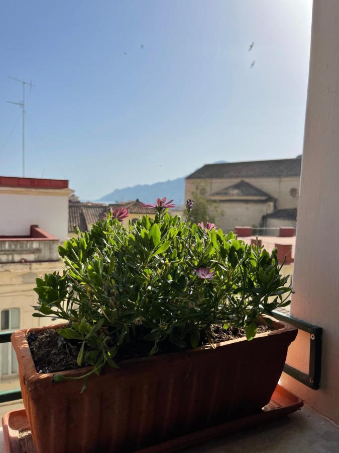 A Casa Di Stella Salerno Exterior foto